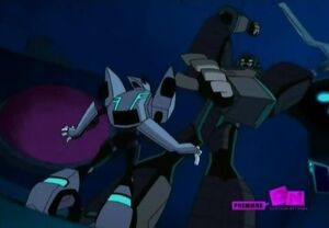 Longarm attempting to dispose of Blurr.