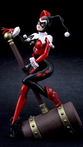 Kotobukiya harley quinn01.jpg (48 KB) Harley Quinn with a huge mallet.