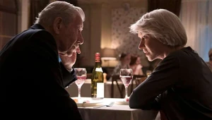 The-good-liar-2019-roy-dating-betty.jpg (26 KB) Roy dating Betty.