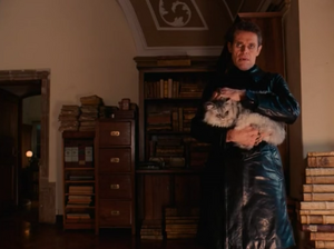 Jopling, moments before killing Kovacs' cat.