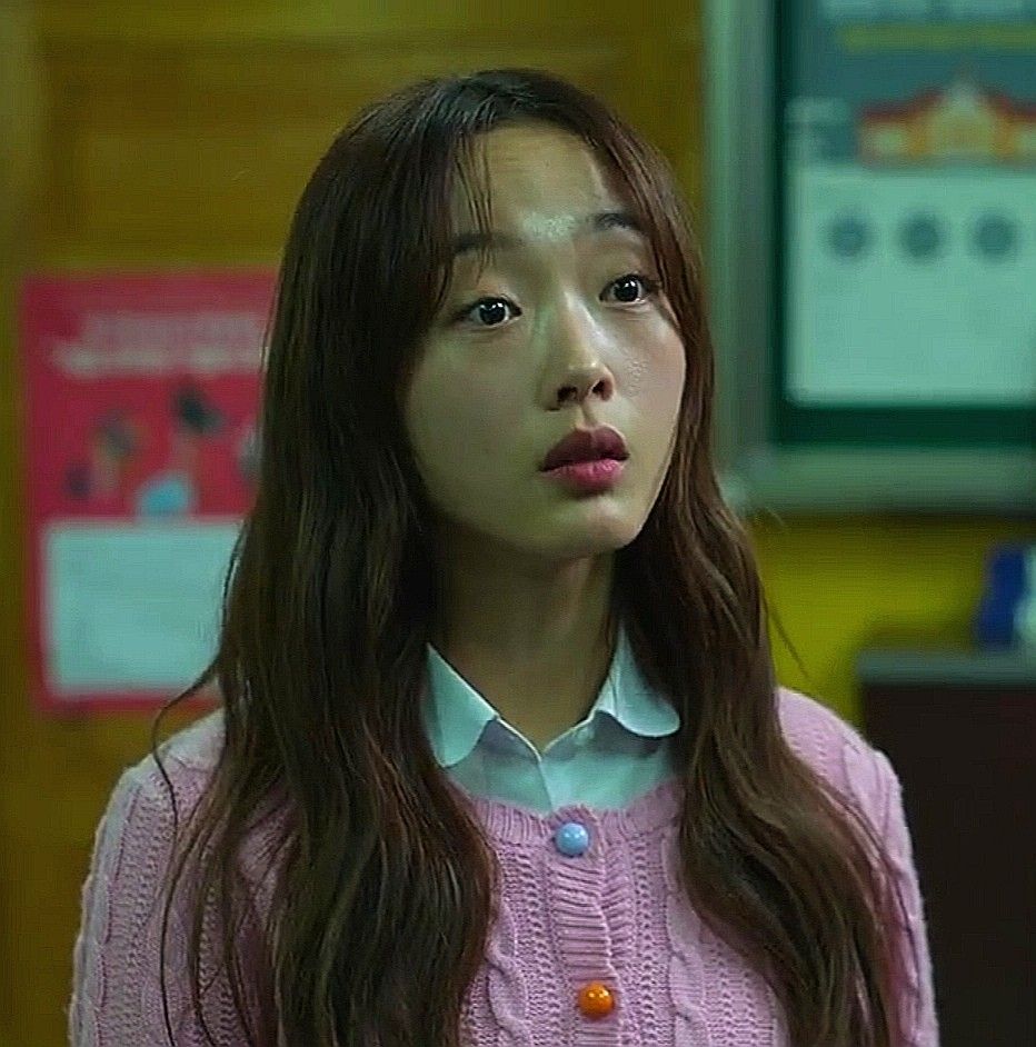 Lee Yoo-mi Defends Her 'All of Us Are Dead' Character's Personality