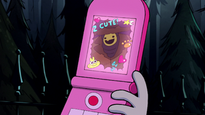 A picture of the Summerween Trickster on Mabel's phone.