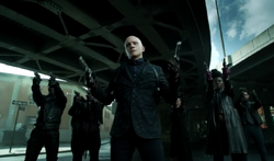 Zsasz is sent to kill Butch