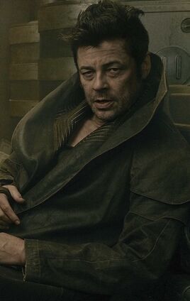 Star-wars-the-last-jedi-benicio-del-toro-social-0