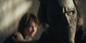 The Grabber's blank mask.