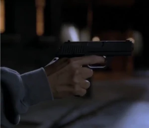 Bianca Gun.jpg (43 KB)