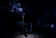 Ida Tuclidis 08.jpg (54 KB) Ida leaving the money for Raul