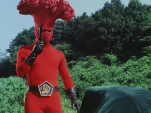 Doctor Kate 3.jpg (128 KB) Doctor Kate wielding a knife.