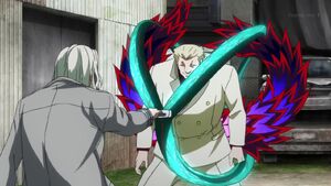 Tokyo Yamori using his kagune to block Kureo's quinque