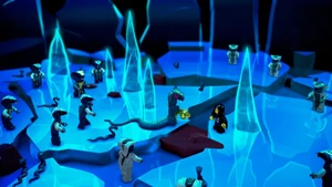 Lloyd and Hypnobrai Tribe.jpg (104 KB) Hypnobrai inside their tomb.