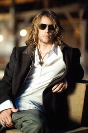 Shane Powers.jpg