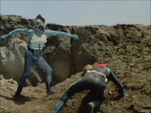 Phirasaurus 2.jpg (238 KB) Phirasaurus fighting Kamen Rider.