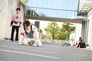 Giffdemos (Akemi Mikoshiba) 5.jpg (254 KB)