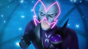 Hawk Moth realizing that there are other Miraculouses in Paris upon seeing Rena Rouge.