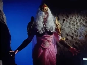 Mademoiselle Q Ep37.jpg (88 KB) Mademoiselle Q arrives in Jisp's base.