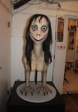 Momo x Jeff the killer, Wiki