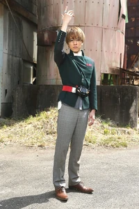 Brain transforming into Kamen Rider Brain.