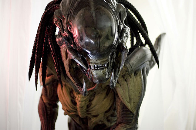 Aliens Versus Predator 2 - Wikipedia