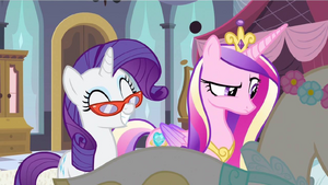 Rarity smiling with Pride S2E25