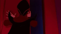Jafar closing the entrance to his lair.