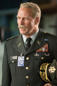 William Hurt as Ross in The Incredible Hulk.