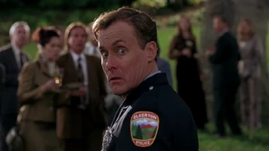 Sisk watching Mange in shock chase after a cat