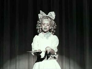 Baby Jane singing "I've Written a letter To Daddy" in 1917.