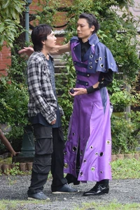 Ryuichi Sakuma 3.jpg (252 KB) Sakuma approached by Swartz.