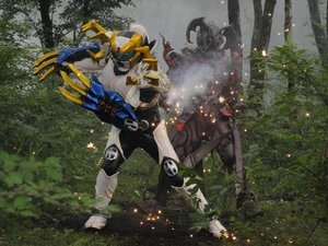 Rey 5.jpg (182 KB) Rey finishing off the Gargoyle Legendorga.