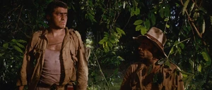 Raiders-lost-ark-movie-screencaps.com-172.jpg (403 KB) Satipo and Barranca wondering through the jungle.