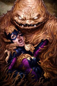 Batgirl Stephanie Brown 0013