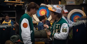 The team gathering weapons.png (1.96 MB) The team gathering weapons.