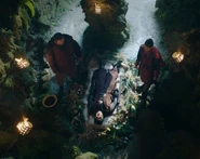 Kannin and Bajie giving Sunny a funeral.