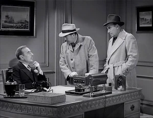 Grover sending Austin Benny and The Snapper after Tommy