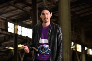 Gentoku as a member of Team Build.