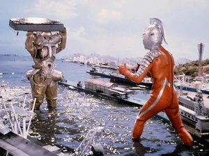 King Joe battling Ultraseven.