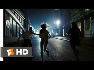 Cloverfield (6-9) Movie CLIP - Something Else, Also Terrible (2008) HD