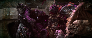 "You should be the emperor". ShekShod suggesting SkekZok to be the Skeksis' new ruler.