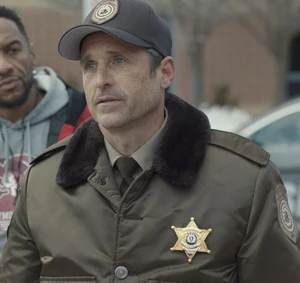 Sheriff Thanksgiving.png (398 KB) Newlon appearing in one of his crime scenes.