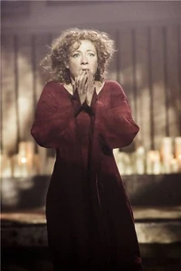 6b0d7473a5a2ad70af5ae15c561ad7b2.jpg (25 KB) Portrayed by Alex Kingston.