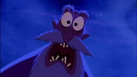 Jafar screaming after Abu bites his arm.