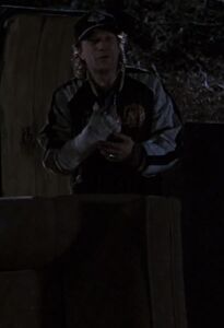 Bill faking an injury to kidnap Catherine.