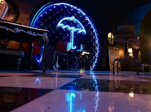 Oswald's Iceberg Lounge.