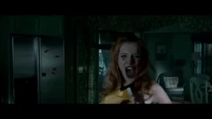 07311182-FB5E-4FD6-99BC-66660DC1C1E5-1-.gif (689 KB) Allison is killed by Bee.