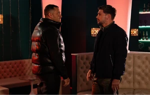 Warren Fox threatening fellow neighbour Ste Hay.