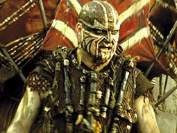 A Mahud in charge of controlling a Mûmakil