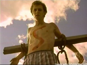 Adrain mcmorran 1255023629.jpg (20 KB) Jeremy in 1989 on the day of the meteor shower as a crucified scarecrow.