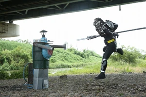 Kurokage 4.jpg (525 KB) Kurokage training against a dummy.