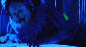 The Clöyne comes out to play