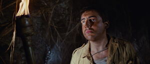 Raiders-lost-ark-movie-screencaps.com-534.jpg (236 KB) Satipo noticing some tarantulas on Indiana's back.